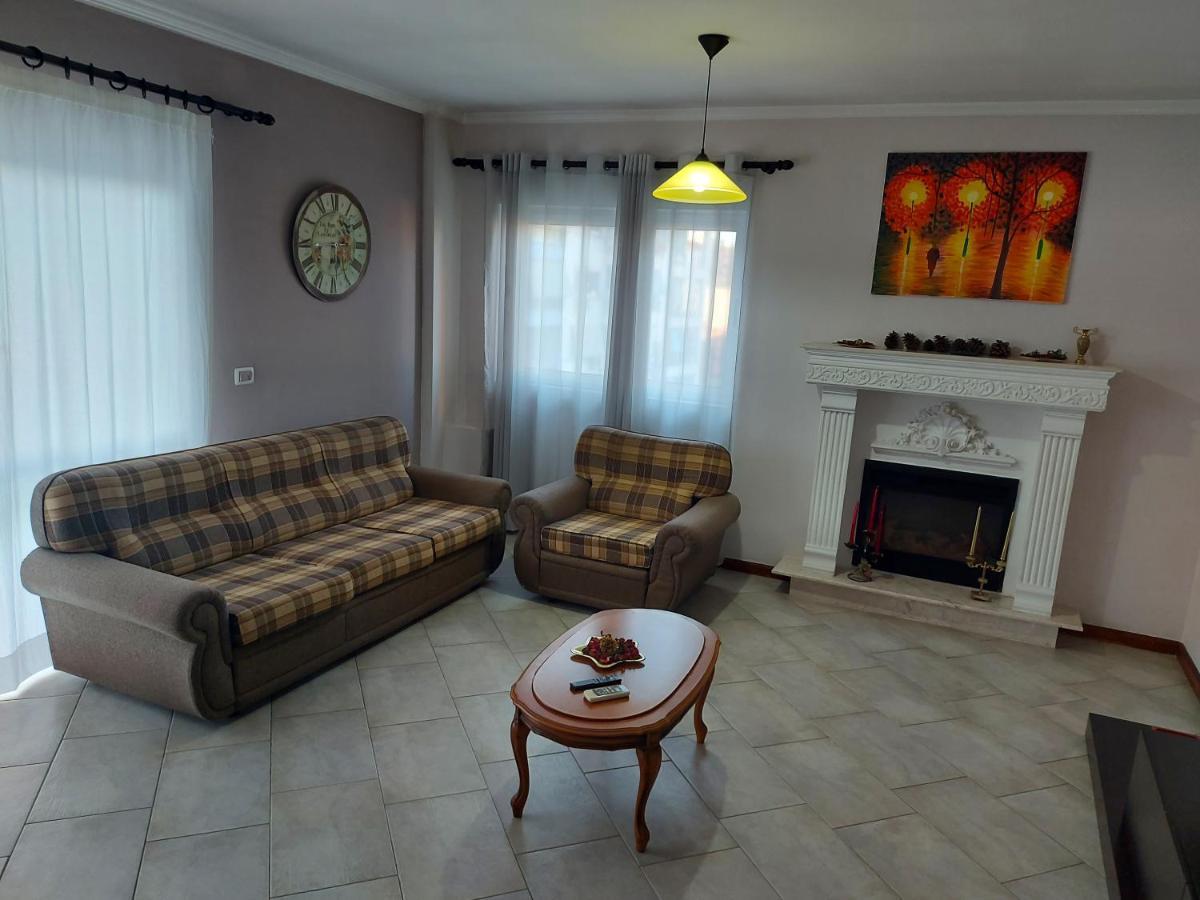דירות טיראנה Manka' S Place מראה חיצוני תמונה
